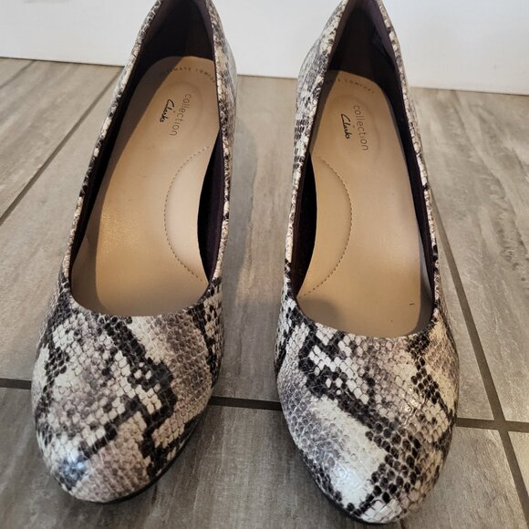 Clarks Snakeskin Pumps - Picture 2 of 5